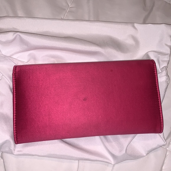 • Jimmy Choo Wallet On Chain • - Picture 3 of 7